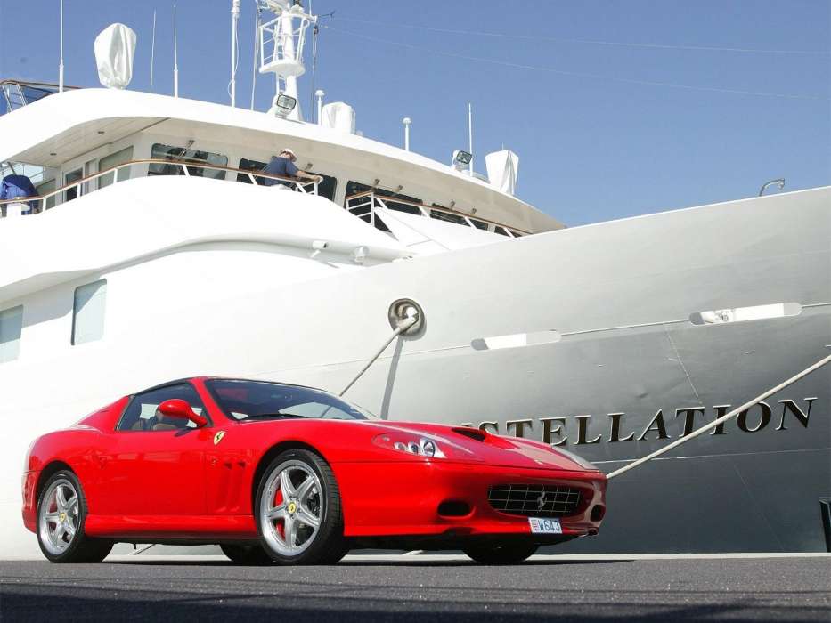 Transport,Auto,Yachts,Ferrari