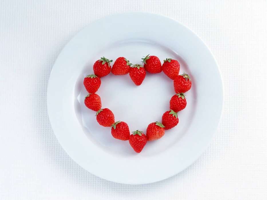 Obst,Lebensmittel,Erdbeere,Herzen,Liebe,Valentinstag,Berries