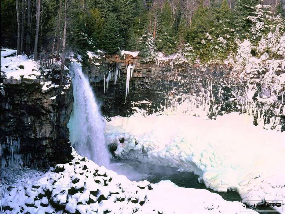 Landschaft,Winterreifen,Natur,Wasserfälle,Schnee